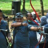 ARCHERY-PROVIDER EO OUTBOUND LEMBANG BANDUNG-CIKOLE-ORCHIED FOREST-BANK BUKOPIN-ROVERS ADVENTURE INDONESIA
